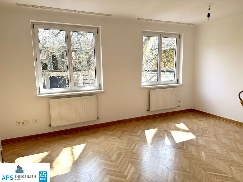 Renovierte Lichtdurchflutete 4 Zimmer Wohnung - 2 Loggias - Wohnstraße ...