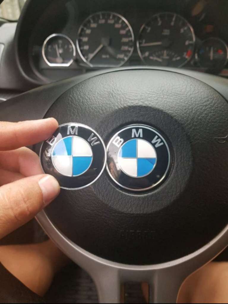 (verkauft) BMW Lenkrad Emblem Logo