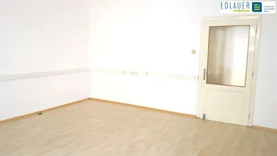 2-Zimmer-Gewerbeimmobilie mieten in Sankt Pölten – 55 m², € 433 – Bild 2 von 8