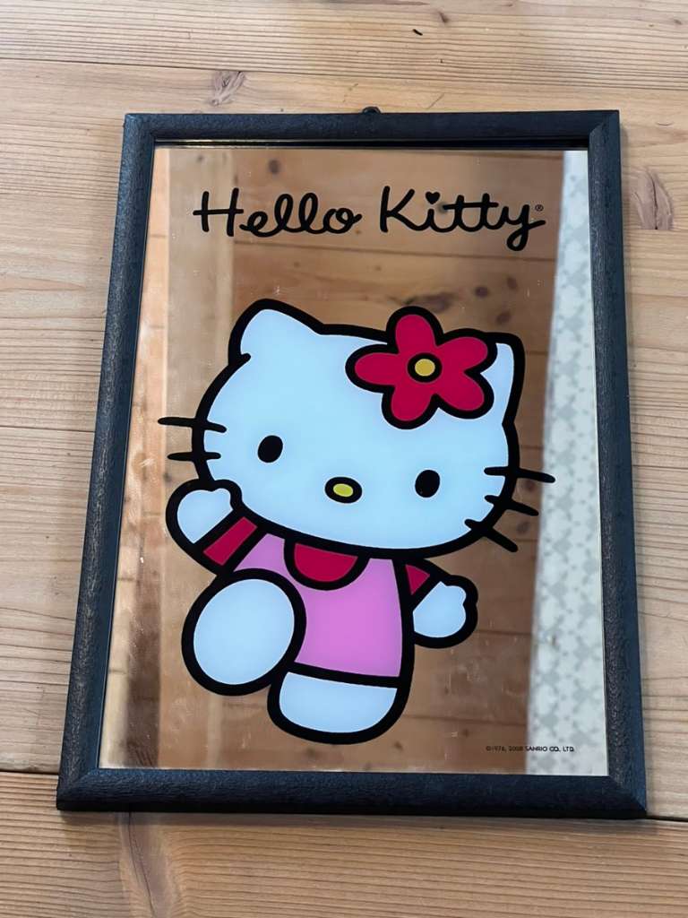 Hello Kitty Spiegel, € 3,- (4184 Afiesl) - willhaben