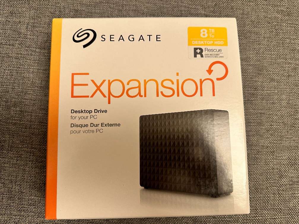 Externe Festplatte 8 TB HDD Seagate Expansion 8TB, € 95,- (1100 Wien) -  willhaben