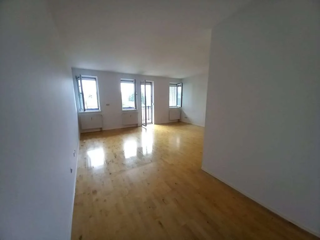 Nähe Neulengbach, gepflegte Wohnung mit Burgblick – pohled 3