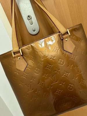 Louis Vuitton My Monogram Eclipse Mütze, € 130,- (1150 Wien) - willhaben