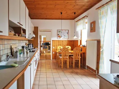7-Zimmer-Gewerbeimmobilie kaufen in Sankt Pölten Land – 182 m², € 935.000 – Bild 8 von 14