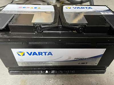 Varta Professional AGM Dual Purpose Batterie 85Ah C5, € 60,- (4061