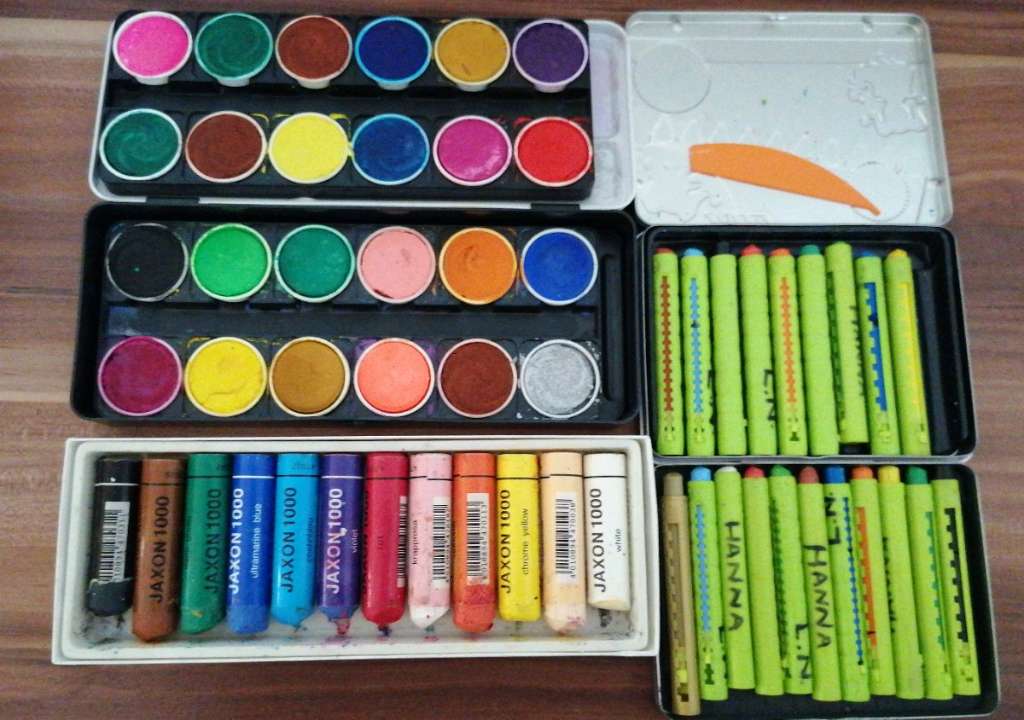 Farben - Schreibwaren / Malen | willhaben