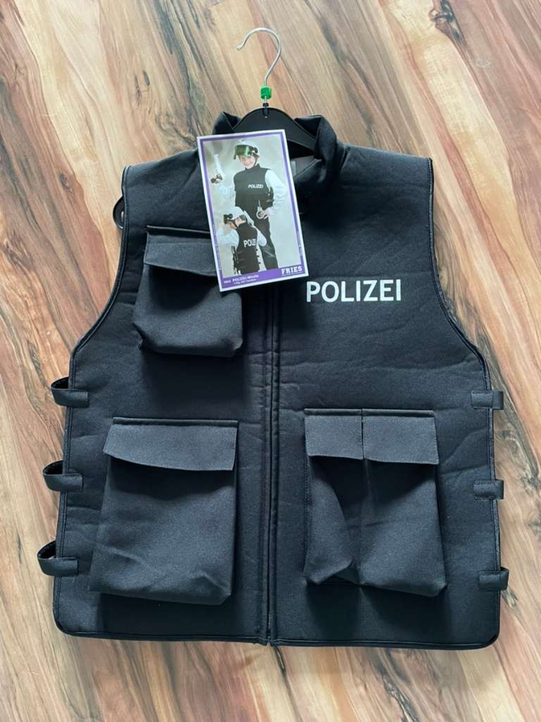 Polizei Weste / Gilet Gr. 152. Neu, € 20,- (2525 Schönau an der Triesting)  - willhaben