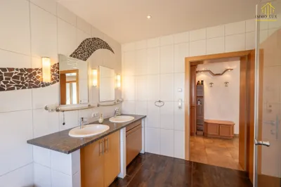 Immobilie kaufen in Wels-Land – 200 m², € 990.000 – Bild 6 von 11