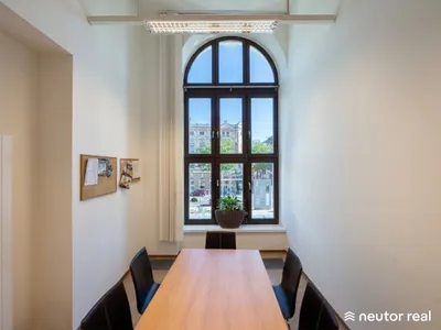 6-Zimmer-Gewerbeimmobilie mieten in Sankt Pölten – 245 m², € 3.730 – Bild 11 von 18
