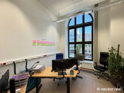 6-Zimmer-Gewerbeimmobilie mieten in Sankt Pölten – 245 m², € 3.730 – Bild 12 von 18