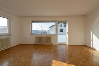 3-Zimmer-Gewerbeimmobilie mieten in Linz Land – 120 m², € 1.182