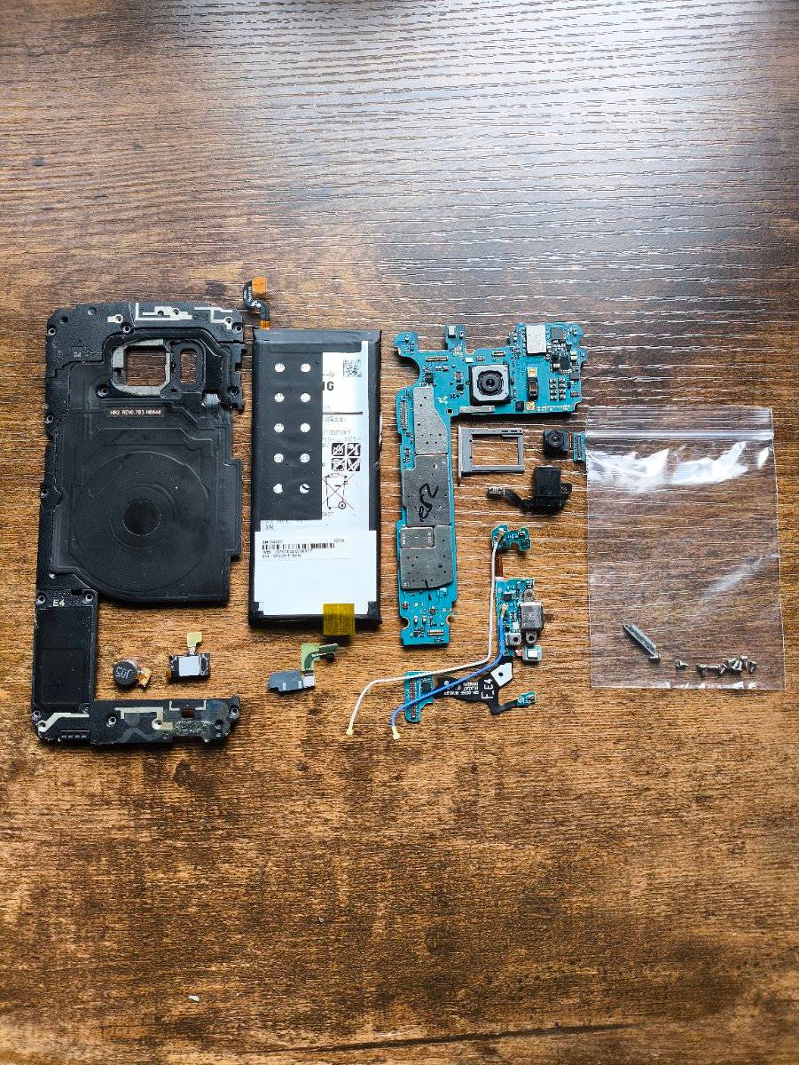 Ersatzteile für Samsung Galaxy S7 Edge