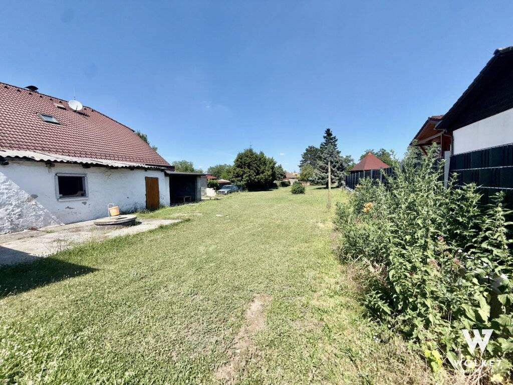 Seltene Gelegenheit: Großzügiges Baugrundstück mit Altbestand in bester Lage von Strasshof | BW-3WE | ca. 1300 m² - Ansicht 2
