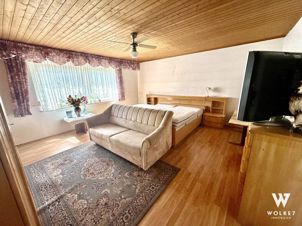 Seltene Gelegenheit: Großzügiges Baugrundstück mit Altbestand in bester Lage von Strasshof | BW-3WE | ca. 1300 m² - Ansicht 3