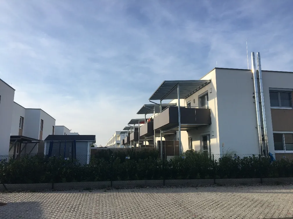 Moderne Gartenwohnung mit 110 m² Eigengarten & 2 Stellplätzen | Nähe Wien - Ansicht 3