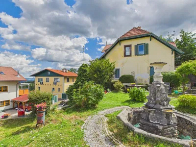 7-Zimmer-Haus kaufen in Neunkirchen – 142,41 m², € 179.000 – Bild 2 von 18