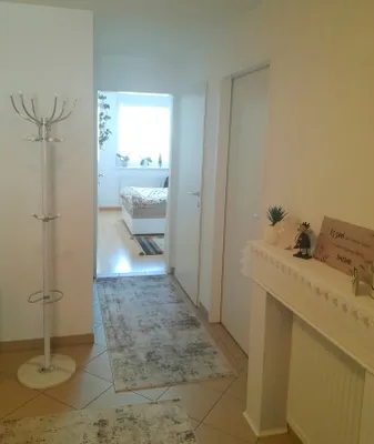 2-Zimmer-Wohnung mieten in Tulln – 60 m², € 603 – Bild 2 von 8