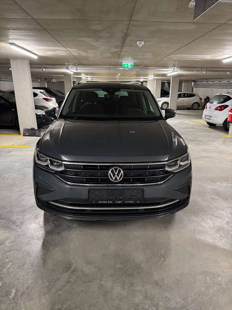 VW Tiguan 1,5 TSI ACT Life SUV / Geländewagen