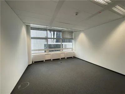 Gewerbeimmobilie mieten in Wien – 1 792 m², € 15 – Bild 11 von 23