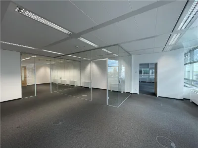 Gewerbeimmobilie mieten in Wien – 1 792 m², € 15 – Bild 4 von 23