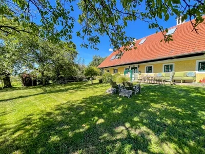 6-Zimmer-Haus kaufen in Wels-Land – 231 m², € 995.000 – Bild 1 von 31
