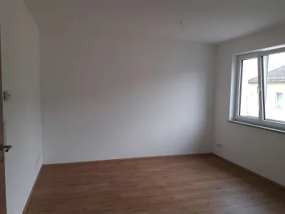 2-Zimmer-Wohnung mieten in Amstetten – 50 m², € 680 – Bild 3 von 12