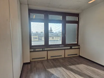 Gewerbeimmobilie mieten in Wien – 26 m², € 344 – Bild 1 von 4