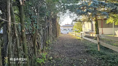 Grundstück kaufen in Wiener Neustadt – 990 m², € 216.000 – Bild 2 von 12