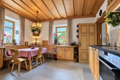 6-Zimmer-Haus kaufen in Kitzbühel – 145 m², € 1.400.000 – Bild 6 von 10