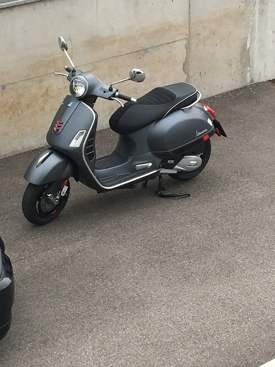 Vespa 125