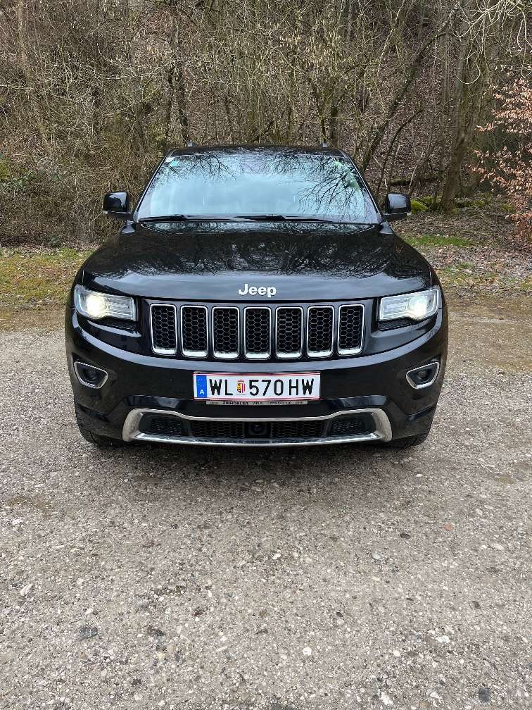 Jeep Grand Cherokee 3,0 V6 CRD Overland SUV / Geländewagen