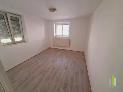 7-Zimmer-Gewerbeimmobilie mieten in Braunau am Inn – 195 m², € 2.195 – Bild 12 von 15