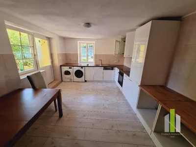 7-Zimmer-Gewerbeimmobilie mieten in Braunau am Inn – 195 m², € 2.195 – Bild 3 von 15
