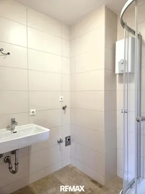 Wohnung mieten in Steyr-Land – 38 m², € 425 – Bild 3 von 8