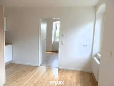 Wohnung mieten in Steyr-Land – 38 m², € 425 – Bild 2 von 8
