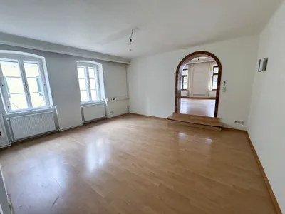 4-Zimmer-Gewerbeimmobilie mieten in Baden – 118 m², € 880 – Bild 2 von 13