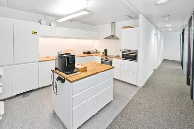 Gewerbeimmobilie mieten in Wien – 316 m², € 16 – Bild 7 von 14