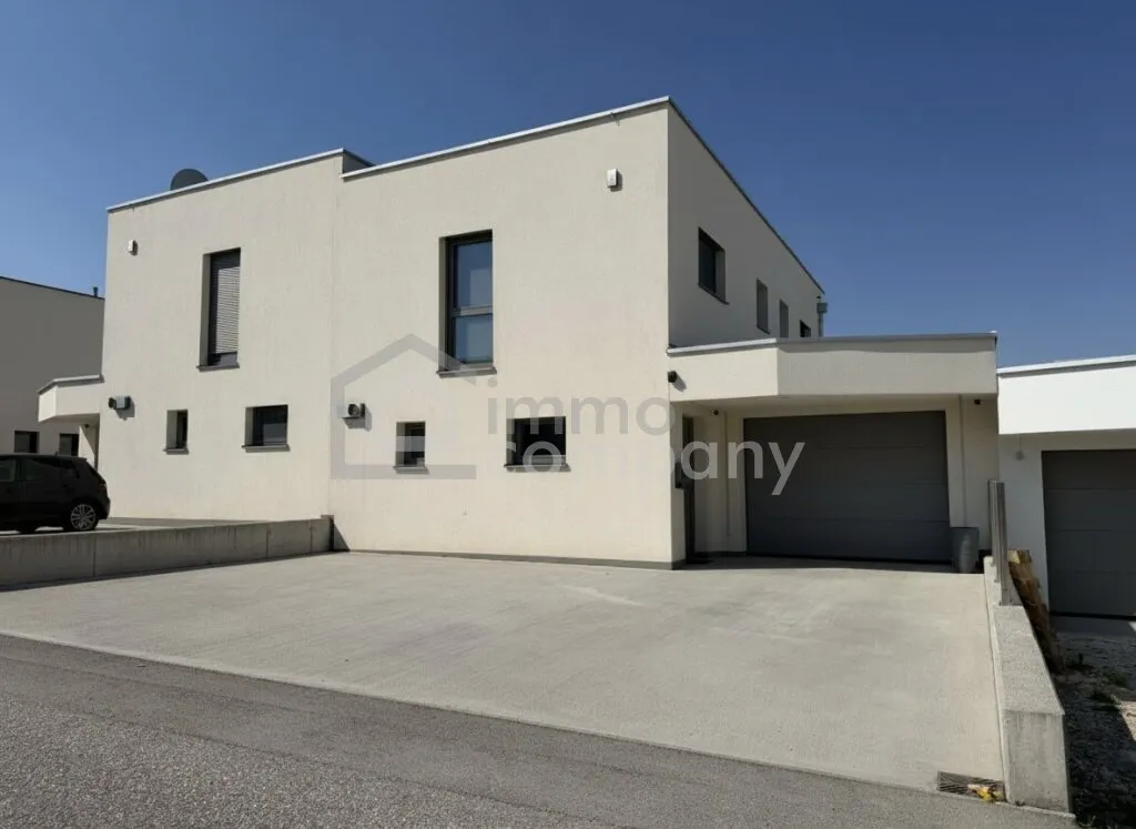 Smart, Smarter, dieses Haus!, Steinhaus