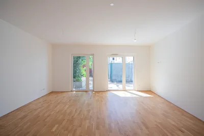 Moderne Neubauwohnung mit Terrasse & Eigengarten – Bild 2