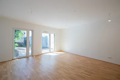 Moderne Neubauwohnung mit Terrasse & Eigengarten – Bild 3