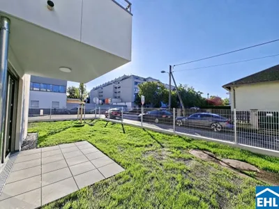 99305