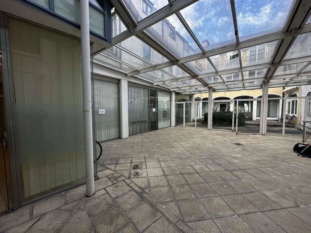 Moderne Büro-/ Ausstellungsfläche in zentraler Lage Klosterneuburgs! - Vista 3