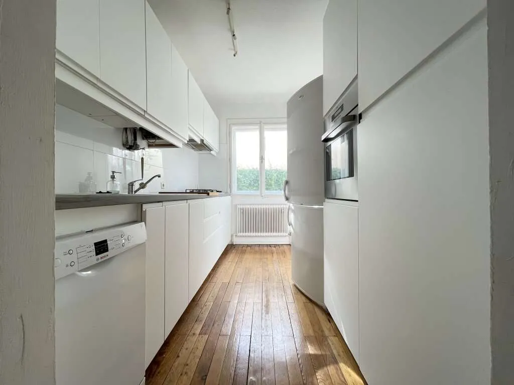 WG-Wohnung: 3-Schlafzimmer + Wohnzimmer - ruhig, zentral - Ansicht 2
