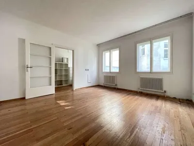 WG-Wohnung: 3-Schlafzimmer + Wohnzimmer - ruhig, zentral