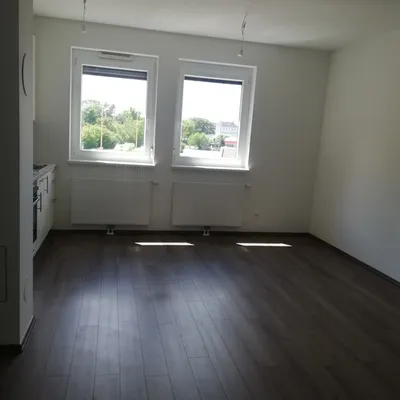 1-Zimmer-Wohnung mieten in Wiener Neustadt – 35 m², € 599 – Bild 3 von 6