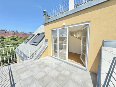 TERRASSENTRAUM | KLIMATISIERT | HOFSEITIG | HELLE 2 ZIMMER | TOPLAGE NÄHE KLINIK LANDSTRASSE – Bild 3