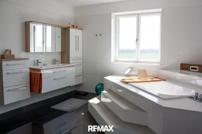 5-Zimmer-Haus kaufen in Bruck an der Leitha – 221 m², € 950.000 – Bild 14 von 20