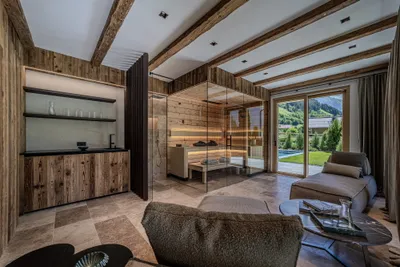 6-Zimmer-Wohnung kaufen in Kitzbühel – 378 m², € 10.950.000 – Bild 5 von 5
