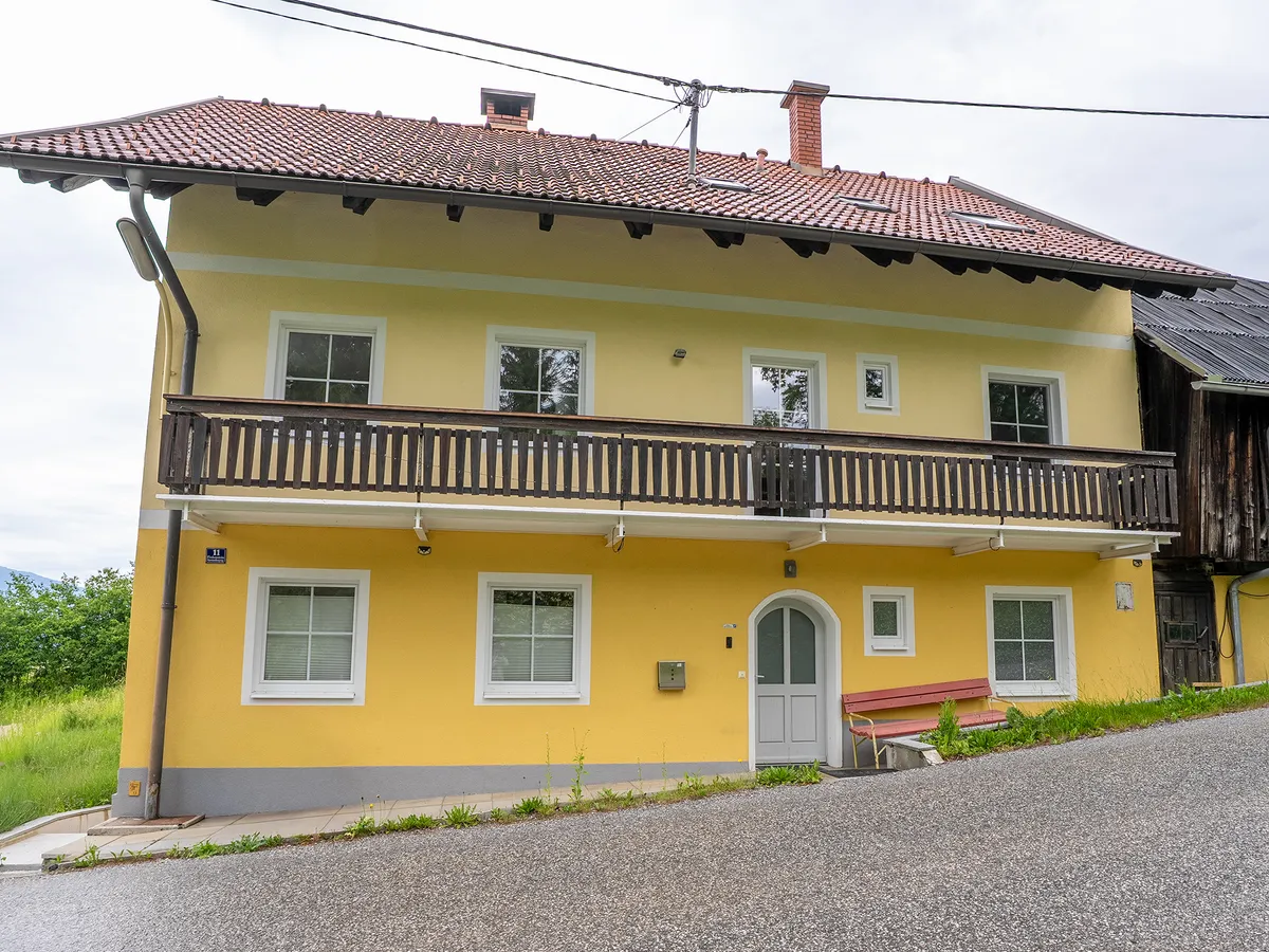 Einfamilienhaus mit Stadl und 1.460m Eigengrund in Finkenstein (Kanzianiberg-Nähe) - Ansicht 2