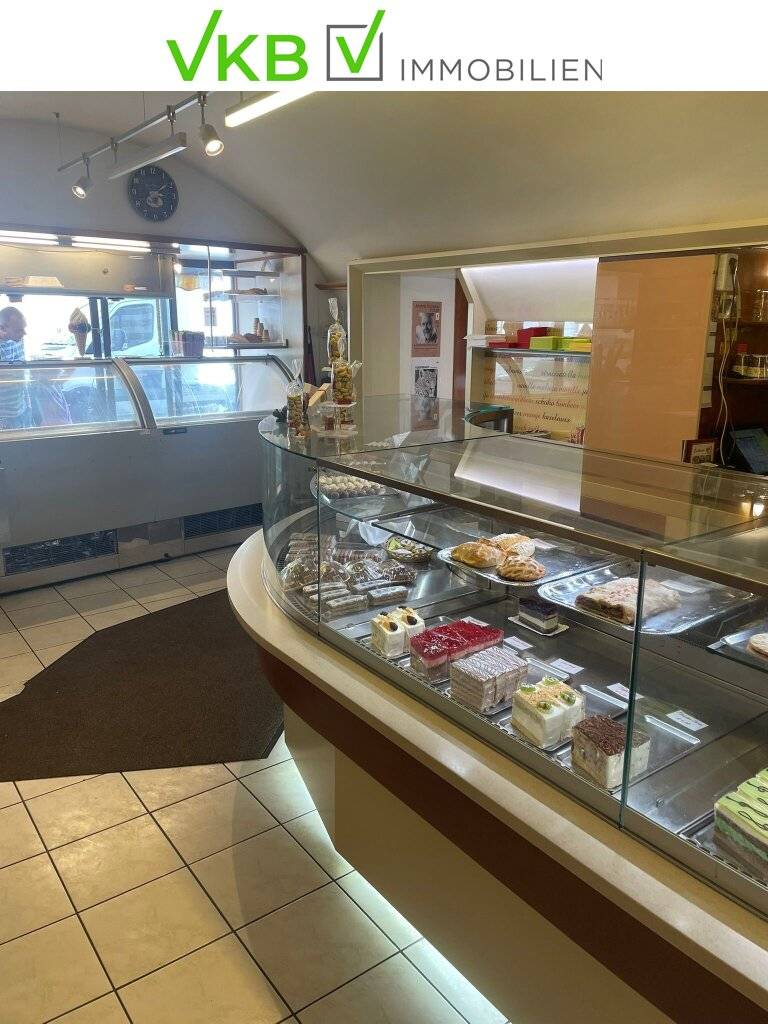 Voll eingerichtetes Kaffeehaus mit jahrzehntelangen Stammkunden im Zentrum Enns - Ansicht 3